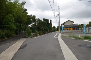 分譲地から「鳴滝」駅方面へ。