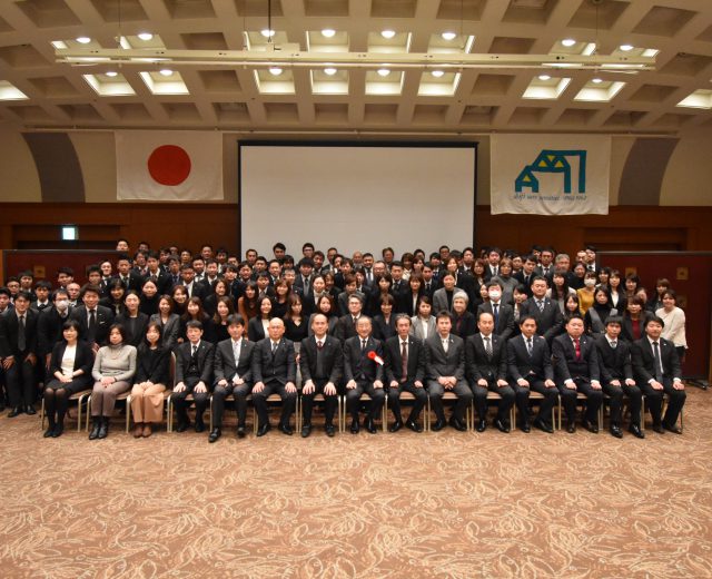 参加者全員で記念撮影