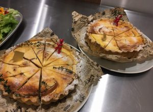 キッシュかと思いきやケーキ？